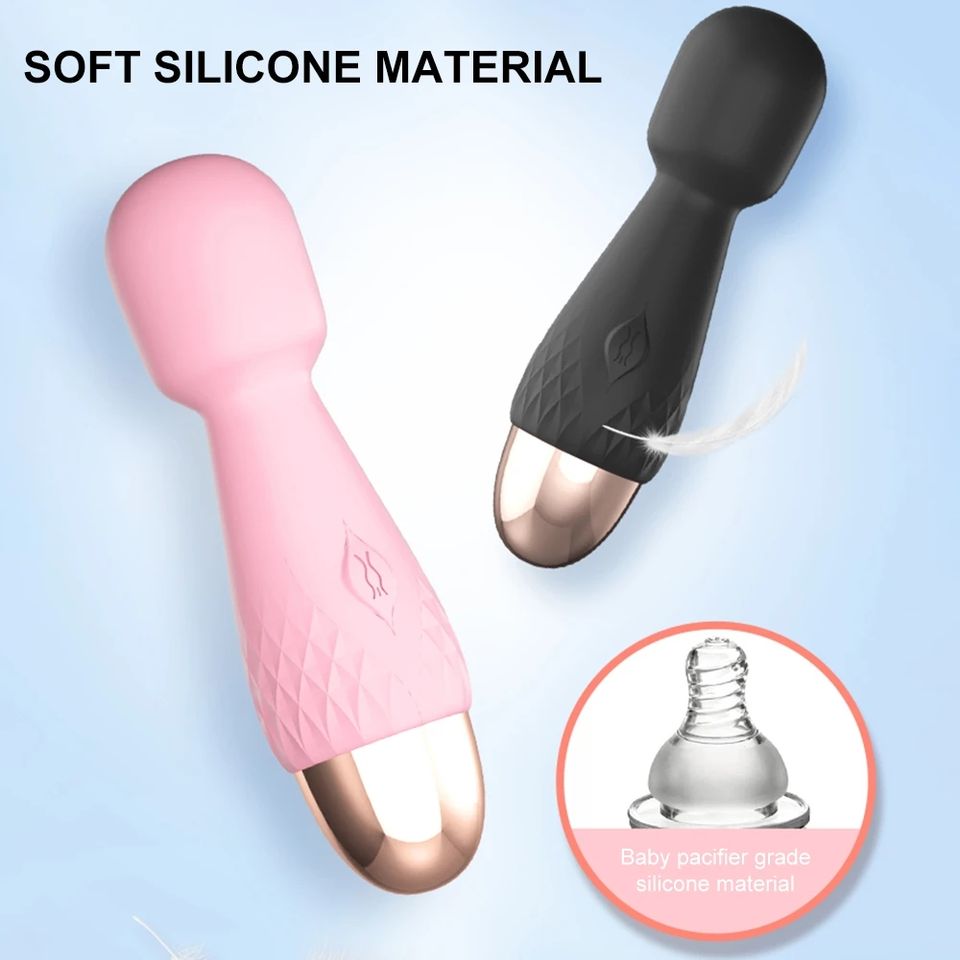 Alternative view of Chày rung massage mini đen bọc silicon, sạc pin