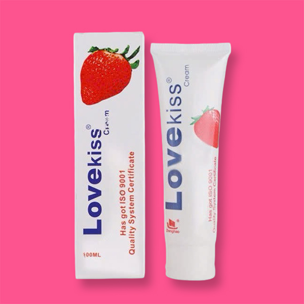Gel bôi trơn hương dâu Love Kiss Strawberry 100ml